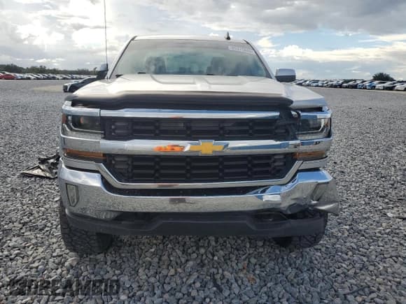 ✅ 2016 Chevrolet Silverado 1500 LT • VIN: 1GCVKREC4GZ173968 • Лот: 85375685. Опубликован ранее на Copart с пробегом 147 237 миль. Бесплатный доступ к архиву аукционных продаж из США и подробный отчёт об истории автомобиля на DreamBid. Изображение 5.