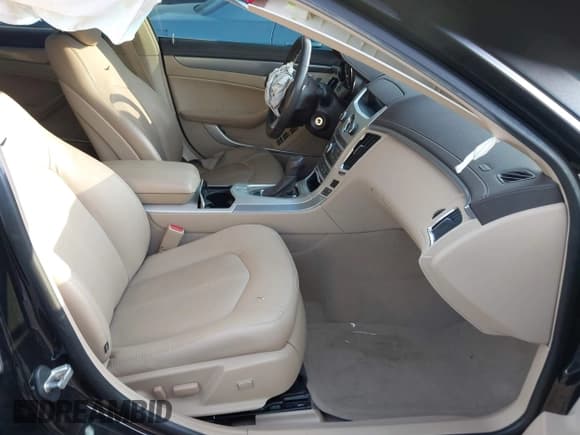 ✅ 2013 Cadillac CTS Luxury • VIN: 1G6DH5E58D0154038 • Lot: 43185829. Wystawiony na IAAI z przebiegiem Nie podano. Bezpłatny archiwum sprzedaży aukcyjnych z USA i szczegółowy raport historii pojazdu na DreamBid. Zdjęcie 5.