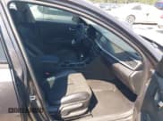 ✅ 2019 Kia Optima LX • VIN: 5XXGT4L30KG292558 • Lot: 43227058. Wystawiony na IAAI z przebiegiem 106 253 mil. Bezpłatny archiwum sprzedaży aukcyjnych z USA i szczegółowy raport historii pojazdu na DreamBid. Zdjęcie 5.