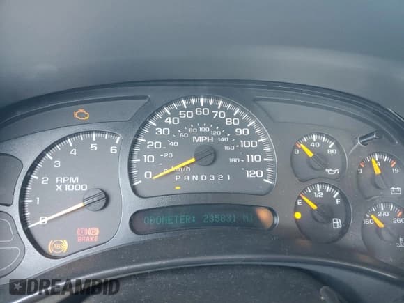 ✅ 2006 Chevrolet Silverado 1500 LT1 • VIN: 2GCEC13T061208997 • Lot: 87064085. Listed on Copart with 235,831 mi. Free auction sales archive from the USA and detailed vehicle history report at DreamBid. Image 9.