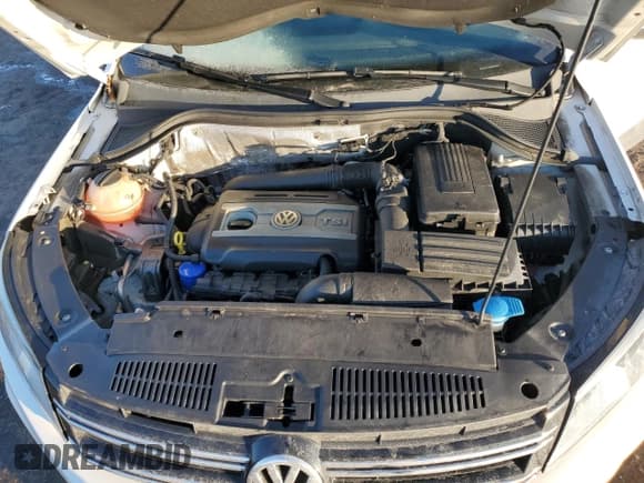 ✅ 2012 Volkswagen Tiguan LE • VIN: WVGAV7AXXCW568697 • Lot: 43210435. Listed on Copart with 181,249 mi. Free auction sales archive from the USA and detailed vehicle history report at DreamBid. Image 13.