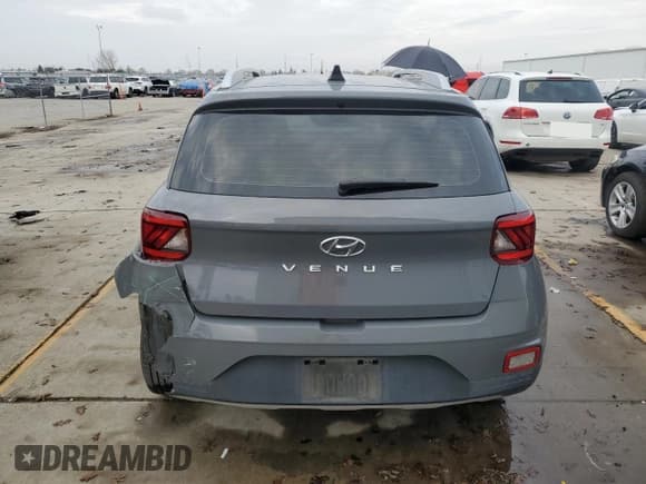 ✅ 2020 Hyundai Venue SEL • VIN: KMHRC8A38LU030295 • Lot: 85872184. Listed on Copart with 113,468 mi. Free auction sales archive from the USA and detailed vehicle history report at DreamBid. Image 6.