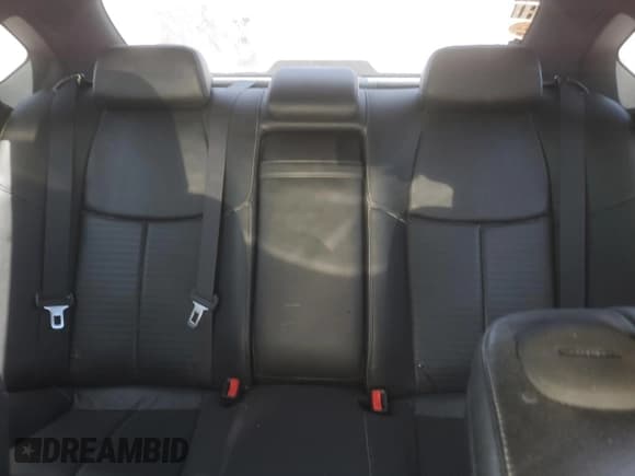 ✅ 2016 Infiniti Q70 • VIN: JN1BY1AR5GM270948 • Лот: 70103965. Опубликован ранее на Copart с пробегом 67 608 миль. Бесплатный доступ к архиву аукционных продаж из США и подробный отчёт об истории автомобиля на DreamBid. Изображение 10.