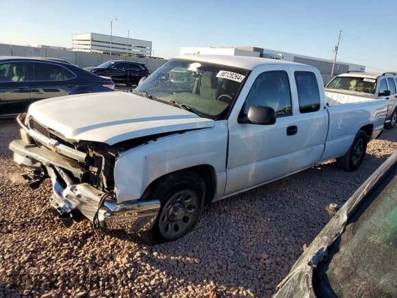 ✅ 2005 Chevrolet Silverado 1500 • VIN: 1GCEC19T05E302267 • Лот: 80128264. Опубликован ранее на Copart с пробегом 174 100 миль. Бесплатный доступ к архиву аукционных продаж из США и подробный отчёт об истории автомобиля на DreamBid. Изображение 1.