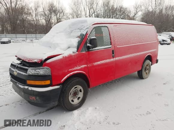 ✅ 2018 Chevrolet Express Cargo • VIN: 1GCWGAFPXJ1207829 • Lot: 43651678. Listed on IAAI with 133,085 mi. Free auction sales archive from the USA and detailed vehicle history report at DreamBid. Image 21.