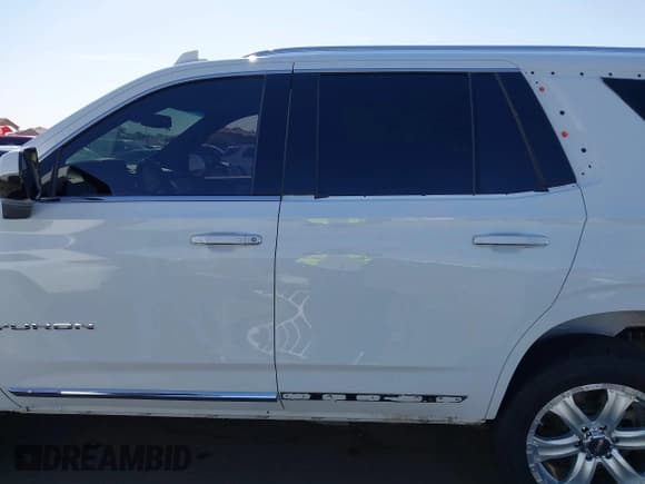 ✅ 2021 GMC Yukon SLT • VIN: 1GKS1BKD8MR250738 • Лот: 41996570. Опубликован ранее на IAAI с пробегом 85 905 миль. Бесплатный доступ к архиву аукционных продаж из США и подробный отчёт об истории автомобиля на DreamBid. Изображение 15.