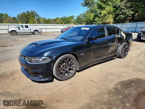 ✅ 2019 Dodge Charger Scat Pack • VIN: 2C3CDXGJ7KH756825 • Lot: 87449285. Listed on Copart with 135,853 mi. Free auction sales archive from the USA and detailed vehicle history report at DreamBid. Image 1.