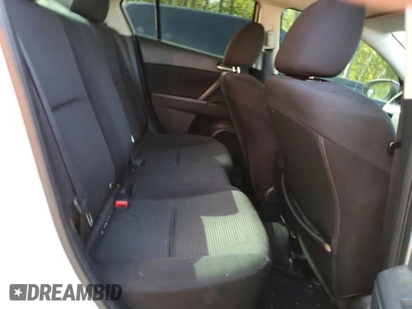 ✅ 2013 Mazda 3 GX • VIN: JM1BL1UFXD1772347 • Lot: 71803095. Listed on Copart with 260,397 mi. Free auction sales archive from the USA and detailed vehicle history report at DreamBid. Image 10.