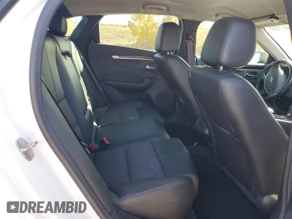 ✅ 2016 Chevrolet Impala LT • VIN: 2G1105SA4G9184570 • Лот: 77461884. Опубликован ранее на Copart с пробегом 97 085 миль. Бесплатный доступ к архиву аукционных продаж из США и подробный отчёт об истории автомобиля на DreamBid. Изображение 10.