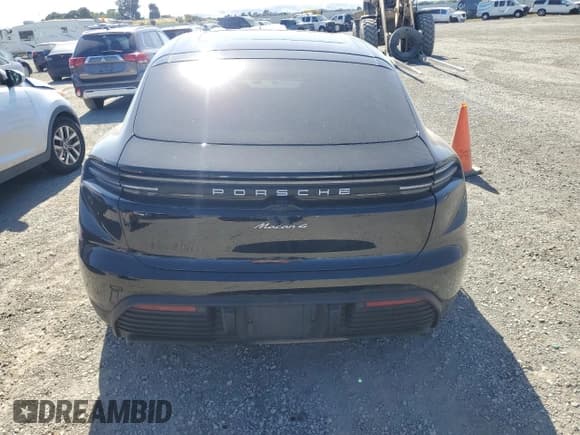 ✅ 2024 Porsche Macan • VIN: WP1AA2XA4RL001316 • Лот: 58799485. Опубликован ранее на Copart с пробегом 15 530 миль. Бесплатный доступ к архиву аукционных продаж из США и подробный отчёт об истории автомобиля на DreamBid. Изображение 6.