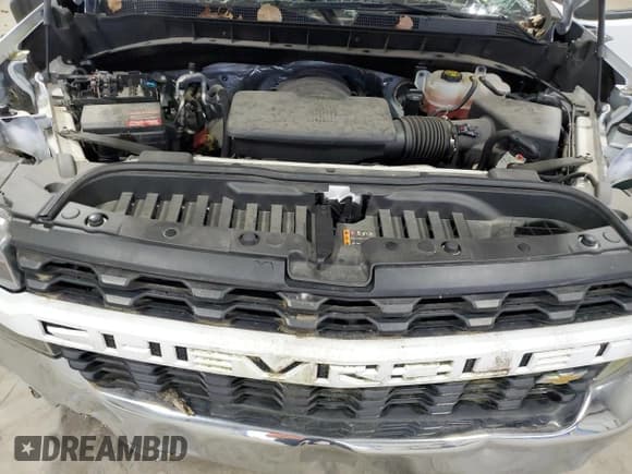 ✅ 2022 Chevrolet Silverado 1500 Work Truck • VIN: 3GCNWAED7NG195104 • Lot: 92427415. Wystawiony na Copart z przebiegiem Nie podano. Bezpłatny archiwum sprzedaży aukcyjnych z USA i szczegółowy raport historii pojazdu na DreamBid. Zdjęcie 11.