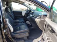 ✅ 2022 Honda Odyssey Elite • VIN: 5FNRL6H93NB051618 • Lot: 42142707. Listed on IAAI with 30,129 mi. Free auction sales archive from the USA and detailed vehicle history report at DreamBid. Image 5.