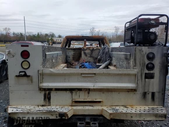 ✅ 2016 Ford F-350 XL • VIN: 1FD8W3HT1GEC88444 • Лот: 48847845. Опубликован ранее на Copart с пробегом Не указан. Бесплатный доступ к архиву аукционных продаж из США и подробный отчёт об истории автомобиля на DreamBid. Изображение 6.