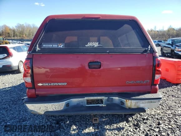 ✅ 2005 Chevrolet Silverado 1500 LS • VIN: 2GCEC19T351214573 • Lot: 90312415. Wystawiony na Copart z przebiegiem Nie podano. Bezpłatny archiwum sprzedaży aukcyjnych z USA i szczegółowy raport historii pojazdu na DreamBid. Zdjęcie 6.