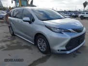✅ 2022 Toyota Sienna XLE • VIN: 5TDJRKEC9NS124250 • Lot: 43582995. Wystawiony na IAAI z przebiegiem 6 124 mil. Bezpłatny archiwum sprzedaży aukcyjnych z USA i szczegółowy raport historii pojazdu na DreamBid. Zdjęcie 1.