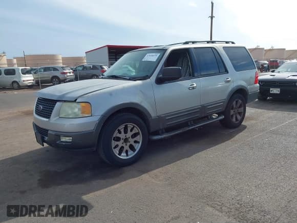 ✅ 2006 Ford Expedition Special Service • VIN: 1FMFU15506LA14718 • Lot: 41838659. Listed on IAAI with 117,497 mi. Free auction sales archive from the USA and detailed vehicle history report at DreamBid. Image 2.