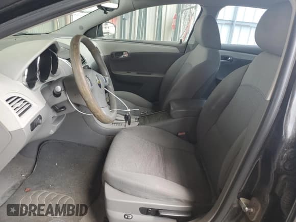 ✅ 2011 Chevrolet Malibu 1LS • VIN: 1G1ZB5E11BF173227 • Lot: 66145054. Listed on Copart with 123,244 mi. Free auction sales archive from the USA and detailed vehicle history report at DreamBid. Image 7.