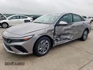 ✅ 2025 Hyundai Elantra Blue • VIN: KMHLM4DJXSU143511 • Lot: 55098865. Listed on Copart with 338 mi. Free auction sales archive from the USA and detailed vehicle history report at DreamBid. Image 1.