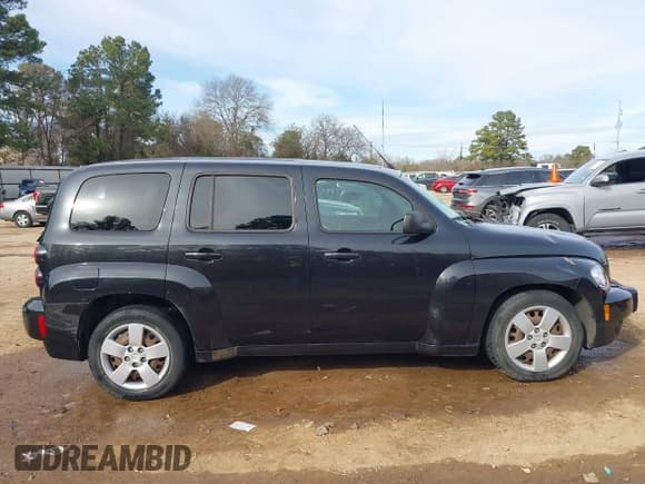 ✅ 2011 Chevrolet HHR LS • VIN: 3GNBAAFW3BS650063 • Lot: 41323795. Listed on IAAI with 99,329 mi. Free auction sales archive from the USA and detailed vehicle history report at DreamBid. Image 14.