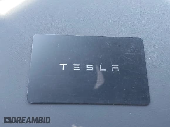 ✅ 2024 Tesla Cybertruck Cyberbeast • VIN: 7G2CEHEE7RA012835 • Lot: 42050982. Wystawiony na IAAI z przebiegiem 16 881 mil. Bezpłatny archiwum sprzedaży aukcyjnych z USA i szczegółowy raport historii pojazdu na DreamBid. Zdjęcie 11.