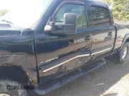 ✅ 2005 Chevrolet Silverado 2500HD LS • VIN: 1GCHK23UX5F857938 • Lot: 42169810. Wystawiony na IAAI z przebiegiem 212 327 mil. Bezpłatny archiwum sprzedaży aukcyjnych z USA i szczegółowy raport historii pojazdu na DreamBid. Zdjęcie 19.