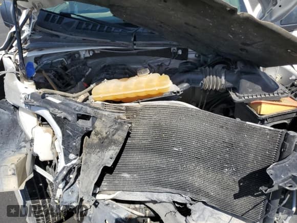 ✅ 2016 Ford F-150 XL • VIN: 1FTMF1E81GFB30106 • Lot: 57879265. Wystawiony na Copart z przebiegiem Nie podano. Bezpłatny archiwum sprzedaży aukcyjnych z USA i szczegółowy raport historii pojazdu na DreamBid. Zdjęcie 11.