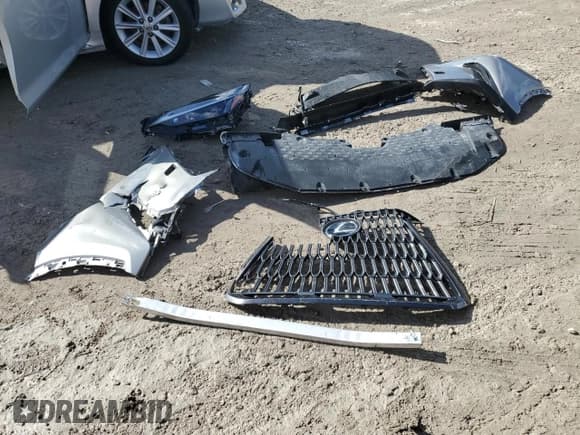 ✅ 2025 Lexus NX 250 • VIN: 2T2ADCAZ2SC020133 • Lot: 82772525. Wystawiony na Copart z przebiegiem 18 927 mil. Bezpłatny archiwum sprzedaży aukcyjnych z USA i szczegółowy raport historii pojazdu na DreamBid. Zdjęcie 13.