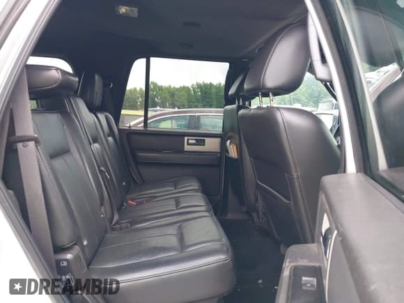 ✅ 2011 Ford Expedition Limited • VIN: 1FMJU1K57BEF06191 • Лот: 42742105. Опубликован ранее на IAAI с пробегом 182 561 миль. Бесплатный доступ к архиву аукционных продаж из США и подробный отчёт об истории автомобиля на DreamBid. Изображение 8.