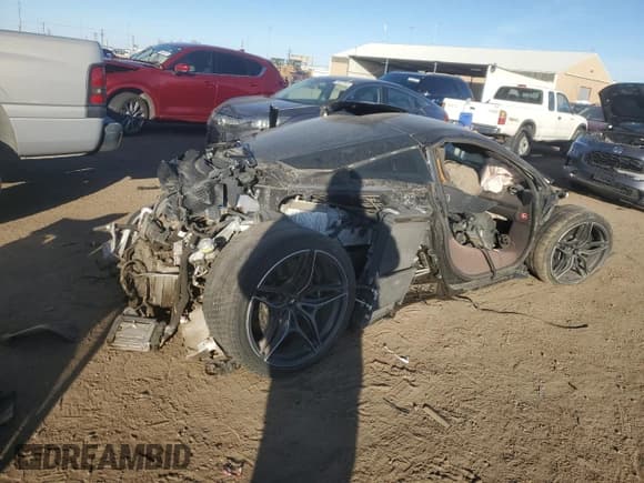 ✅ 2019 McLaren 720S • VIN: SBM14DCA6KW003528 • Лот: 44866995. Опубликован ранее на Copart с пробегом Не указан. Бесплатный доступ к архиву аукционных продаж из США и подробный отчёт об истории автомобиля на DreamBid. Изображение 3.