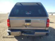 ✅ 2017 Chevrolet Silverado 1500 LT • VIN: 3GCUKRECXHG377395 • Lot: 82202805. Wystawiony na Copart z przebiegiem 150 910 mil. Bezpłatny archiwum sprzedaży aukcyjnych z USA i szczegółowy raport historii pojazdu na DreamBid. Zdjęcie 6.