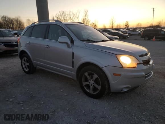✅ 2014 Chevrolet Captiva Sport LT • VIN: 3GNAL3EK5ES588329 • Лот: 91988315. Опубликован ранее на Copart с пробегом 173 013 миль. Бесплатный доступ к архиву аукционных продаж из США и подробный отчёт об истории автомобиля на DreamBid. Изображение 4.