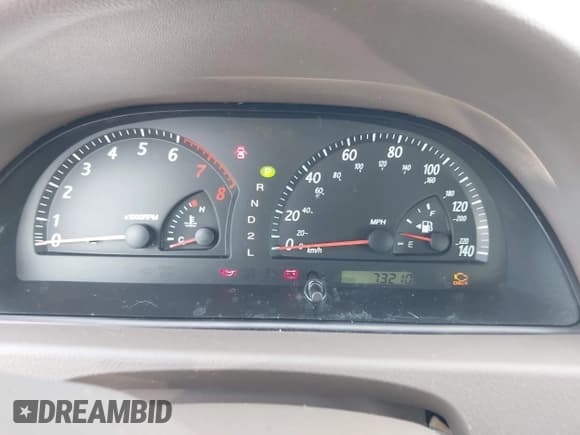 ✅ 2003 Toyota Camry LE • VIN: 4T1BE32K63U752868 • Lot: 43789350. Wystawiony na IAAI z przebiegiem 73 210 mil. Bezpłatny archiwum sprzedaży aukcyjnych z USA i szczegółowy raport historii pojazdu na DreamBid. Zdjęcie 7.