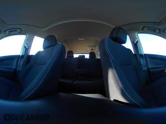 ✅ 2018 Toyota RAV4 XLE • VIN: 2T3WFREVXJW514162 • Lot: 43522945. Listed on IAAI with 71,247 mi. Free auction sales archive from the USA and detailed vehicle history report at DreamBid. Image 19.