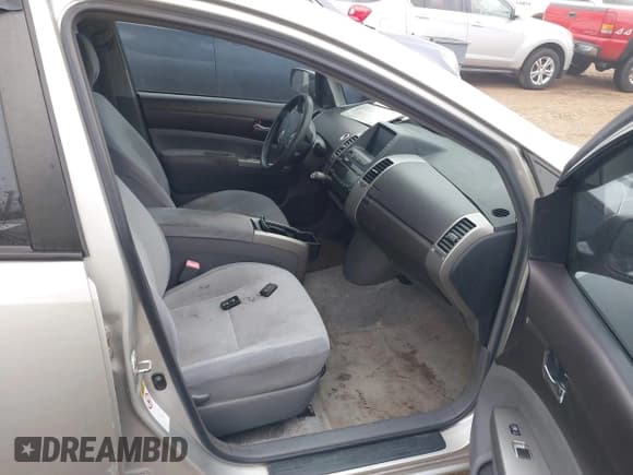 ✅ 2005 Toyota Prius • VIN: JTDKB20U253059705 • Lot: 43770836. Listed on IAAI with 274,665 mi. Free auction sales archive from the USA and detailed vehicle history report at DreamBid. Image 5.