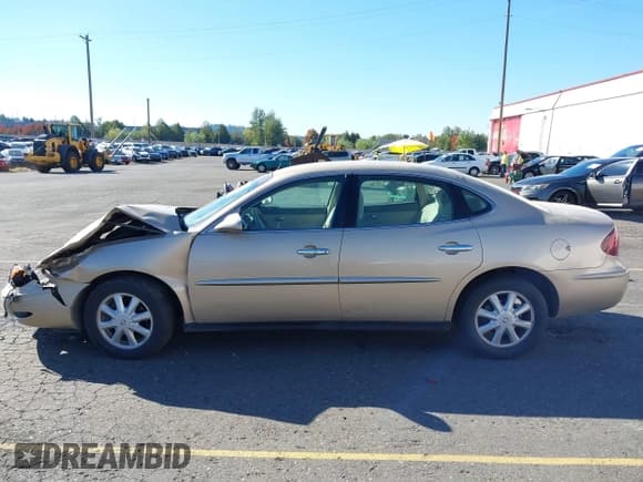 ✅ 2005 Buick LaCrosse CX • VIN: 2G4WC532551297818 • Lot: 43396297. Listed on IAAI with 143,253 mi. Free auction sales archive from the USA and detailed vehicle history report at DreamBid. Image 14.