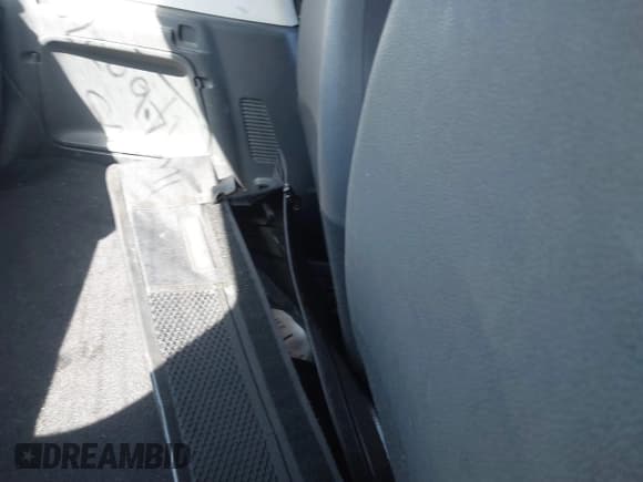 ✅ 2009 Smart fortwo Pure • VIN: WMEEJ31X29K305678 • Lot: 41691476. Listed on IAAI with Not provided. Free auction sales archive from the USA and detailed vehicle history report at DreamBid. Image 8.