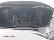 ✅ 2015 Ford Transit Cargo • VIN: 1FTNR2CM0FKA92570 • Lot: 43061239. Wystawiony na IAAI z przebiegiem 221 884 mil. Bezpłatny archiwum sprzedaży aukcyjnych z USA i szczegółowy raport historii pojazdu na DreamBid. Zdjęcie 7.