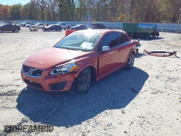 ✅ 2011 Volvo C30 • VIN: YV1672MK7B2238541 • Lot: 43700666. Listed on IAAI with 152,563 mi. Free auction sales archive from the USA and detailed vehicle history report at DreamBid. Image 2.