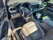 ✅ 2018 GMC Acadia SLT • VIN: 1GKKNMLS3JZ187766 • Lot: 80701355. Wystawiony na Copart z przebiegiem 141 834 mil. Bezpłatny archiwum sprzedaży aukcyjnych z USA i szczegółowy raport historii pojazdu na DreamBid. Zdjęcie 8.