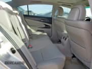 ✅ 2006 Lexus GS 300 • VIN: JTHBH96S465034919 • Лот: 92493035. Опубликован ранее на Copart с пробегом 28 097 миль. Бесплатный доступ к архиву аукционных продаж из США и подробный отчёт об истории автомобиля на DreamBid. Изображение 10.