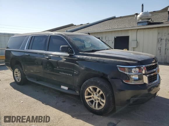 ✅ 2015 Chevrolet Suburban LT • VIN: 1GNSCJKC0FR218187 • Lot: 75301704. Wystawiony na Copart z przebiegiem Nie podano. Bezpłatny archiwum sprzedaży aukcyjnych z USA i szczegółowy raport historii pojazdu na DreamBid. Zdjęcie 4.