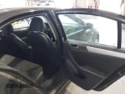 ✅ 2011 Volkswagen Jetta TDI • VIN: 3VWLL7AJ5BM128218 • Lot: 42250334. Listed on IAAI with 184,169 mi. Free auction sales archive from the USA and detailed vehicle history report at DreamBid. Image 8.