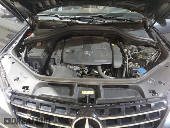 ✅ 2012 Mercedes-Benz M 350 • VIN: 4JGDA5HB8CA057963 • Lot: 91914895. Listed on Copart with 82,805 mi. Free auction sales archive from the USA and detailed vehicle history report at DreamBid. Image 12.