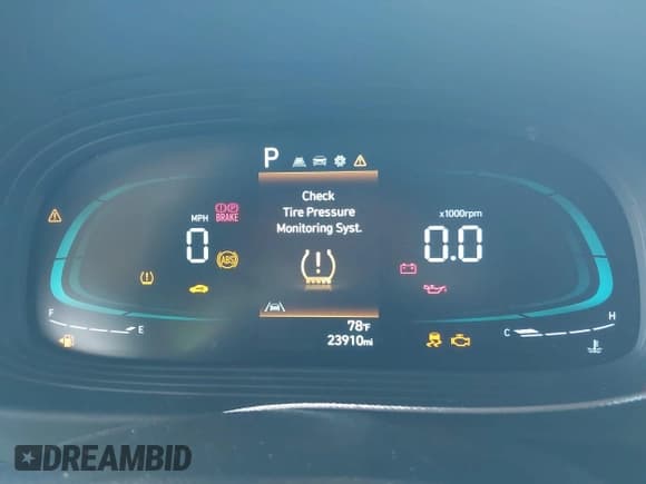 ✅ 2023 Hyundai Venue SEL • VIN: KMHRC8A35PU248846 • Lot: 42034514. Listed on IAAI with 23,910 mi. Free auction sales archive from the USA and detailed vehicle history report at DreamBid. Image 7.