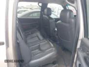 ✅ 2006 Chevrolet Silverado 2500HD LT3 • VIN: 1GCHK23D56F159755 • Лот: 41299166. Опубликован ранее на IAAI с пробегом 377 183 миль. Бесплатный доступ к архиву аукционных продаж из США и подробный отчёт об истории автомобиля на DreamBid. Изображение 8.