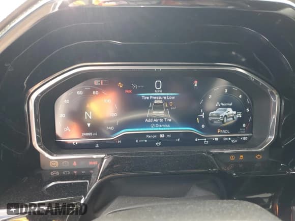 ✅ 2024 Chevrolet Silverado 1500 LT • VIN: 1GCPDKEK2RZ160334 • Lot: 70263915. Listed on Copart with 24,865 mi. Free auction sales archive from the USA and detailed vehicle history report at DreamBid. Image 9.