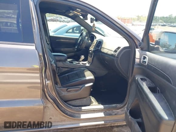 ✅ 2020 Jeep Grand Cherokee Altitude • VIN: 1C4RJEAG3LC429536 • Lot: 42024168. Listed on IAAI with 59,979 mi. Free auction sales archive from the USA and detailed vehicle history report at DreamBid. Image 5.