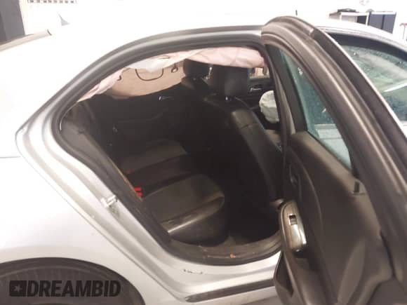 2015 Chevrolet Malibu LT with VIN 1G11C5SL0FF308784, listed as a IAAI auction lot 42242688 with 120,956 mi miles and . Bid and sale history available at DreamBid. Image 8.