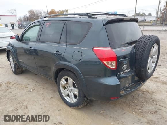 ✅ 2008 Toyota RAV4 Sport • VIN: JTMZD32V085111300 • Lot: 40682063. Listed on IAAI with Not provided. Free auction sales archive from the USA and detailed vehicle history report at DreamBid. Image 3.