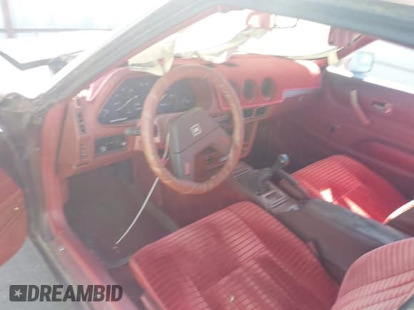 ✅ 1982 Datsun 280ZX • VIN: JN1HZ04S9CX455903 • Lot: 42465455. Wystawiony na IAAI z przebiegiem Nie podano. Bezpłatny archiwum sprzedaży aukcyjnych z USA i szczegółowy raport historii pojazdu na DreamBid. Zdjęcie 5.